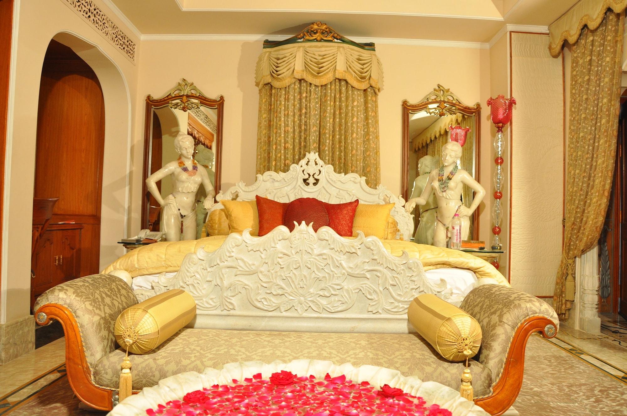 Shiv Vilas Resort Jaipur Exteriör bild