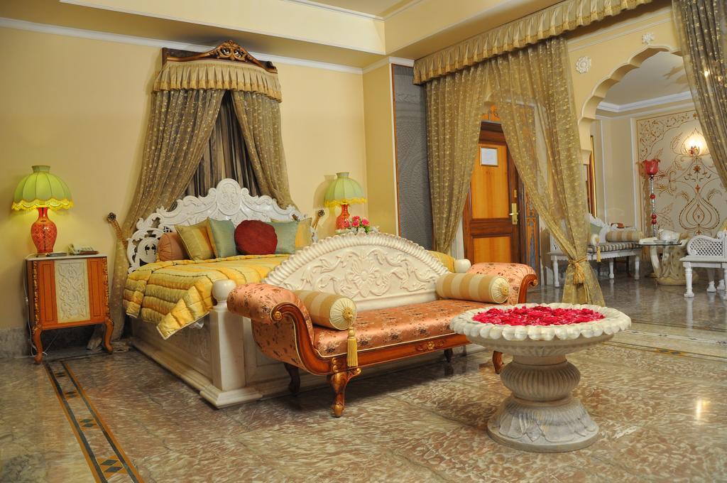Shiv Vilas Resort Jaipur Exteriör bild